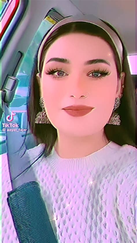 aayatfajar (@aayatfajar) .